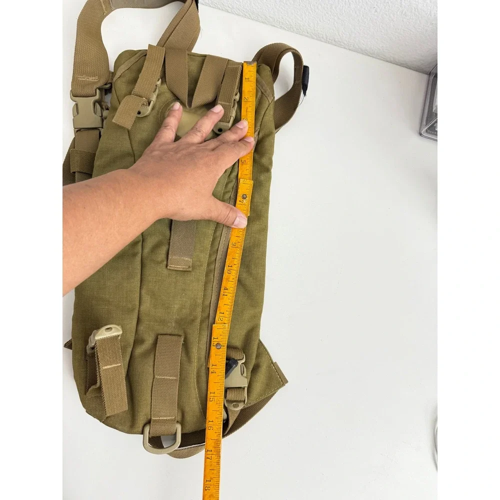 Coyote Tan Tactical Hydration Carrier Backpack‎ Insulated Military Style Pack